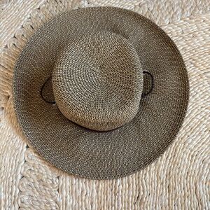 Adjustable Straw Hat